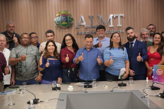 Após reunião, sindicalistas aceitam RGA de 4,83% e pedem discussão sobre perdas salariais em MT