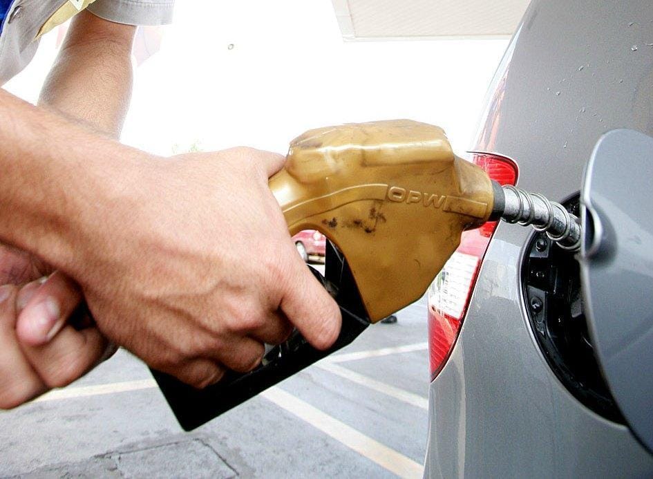 Confaz aumenta ICMS da gasolina em R$ 0,10 por litro a partir do próximo sábado