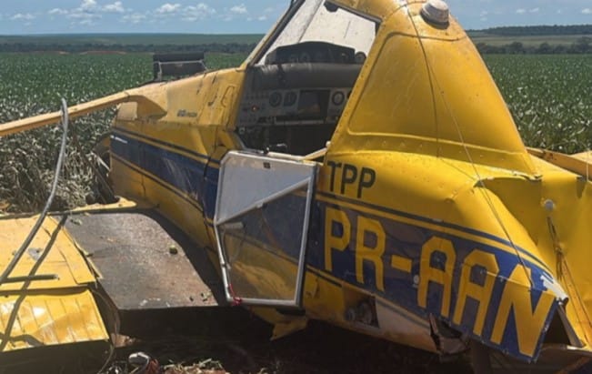 Piloto de 69 anos morre em queda de avião agrícola em propriedade rural nesta quinta-feira