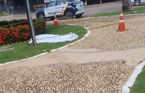 Presidiário sofre descarga elétrica e morre durante trabalho em praça do interior