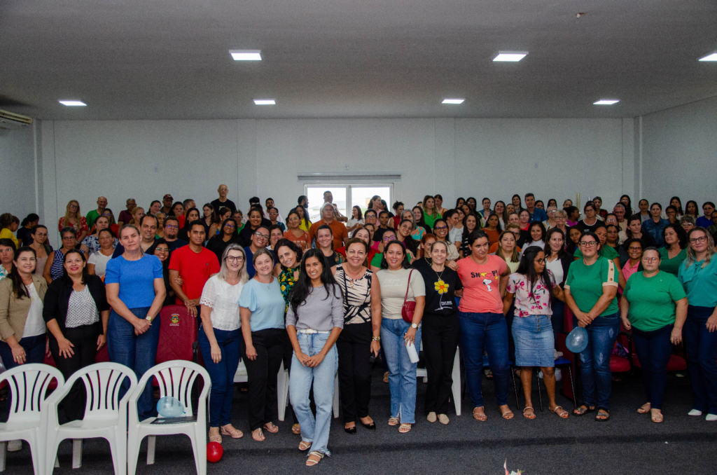 ITANHANGÁ: Secretaria  Municipal de Educação dá sequencia em estudos na semana pedagógica