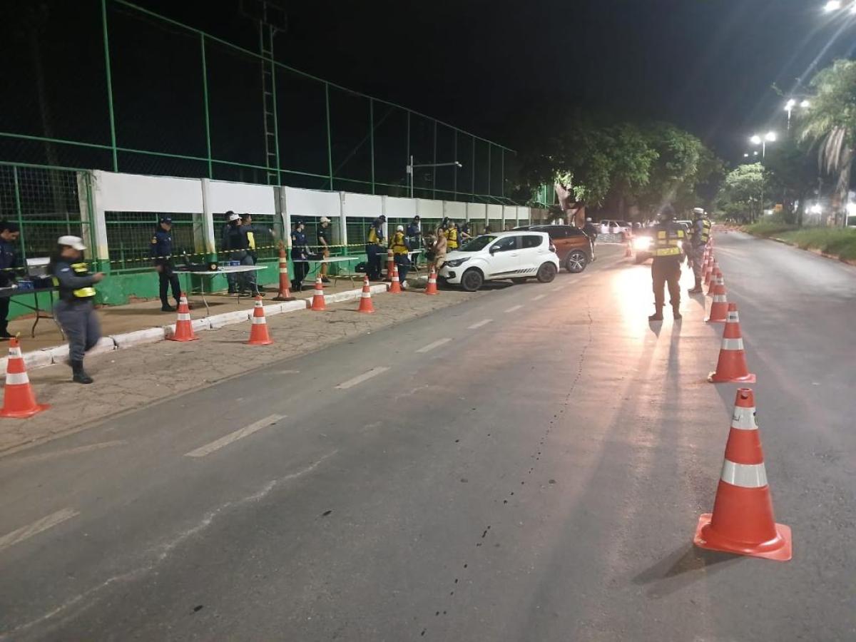 LEI SECA EM CUIABÁ-MT: 13 condutores são presos durante fiscalização em avenidas de Cuiabá