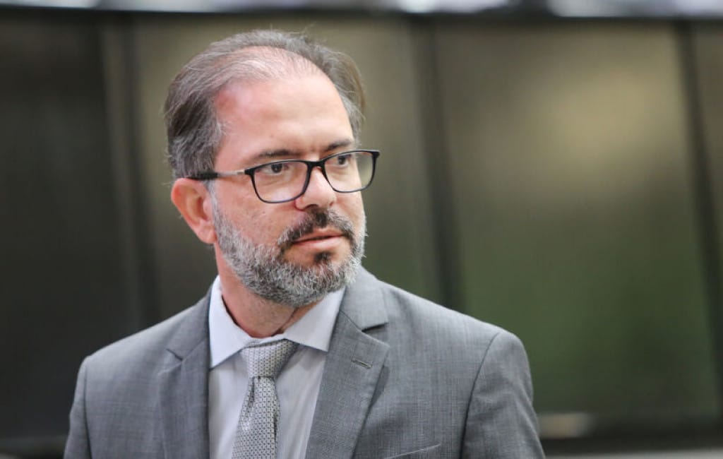 Deputado avalia que gestão no Estado levará Mauro se eleger senador com votos da direita e esquerda