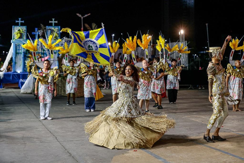 Escola de Samba Payaguás e Bloco Império da Casa Nova são campeãs do Desfile de Carnaval