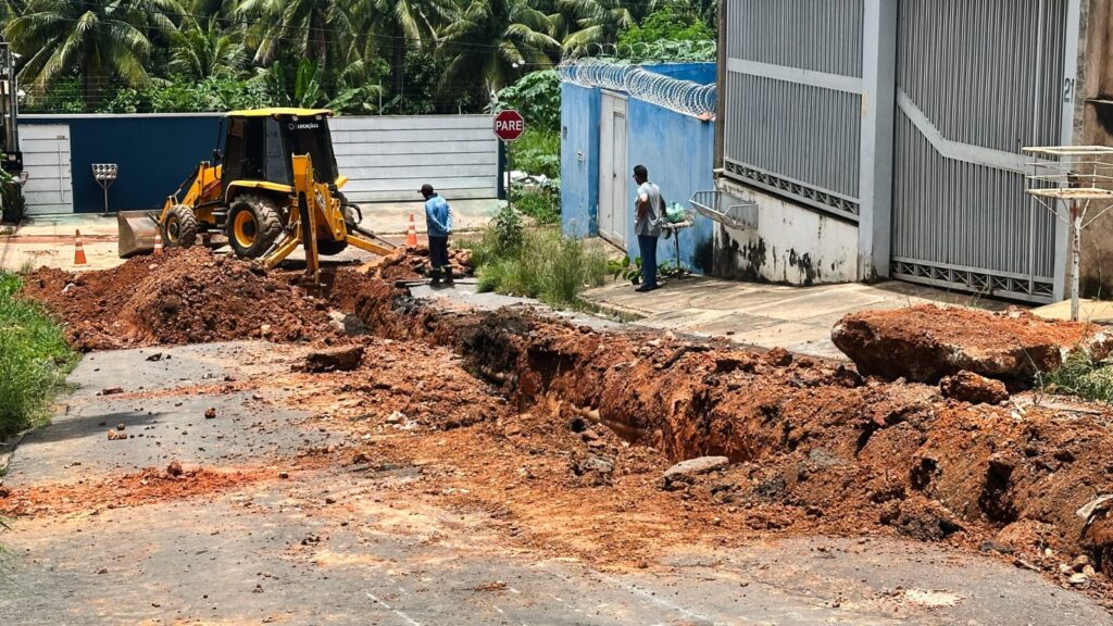 Manutenção de adutora afeta abastecimento de dezenas de bairros em Várzea Grande