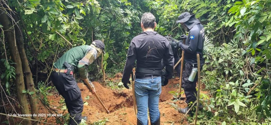 PC localiza mais cinco corpos em cemitério clandestino de facção criminosa em MT