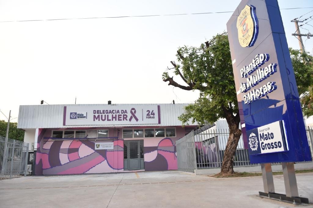 Acusado de agressão, delegado é liberado após esposa não formalizar representação criminal contra ele