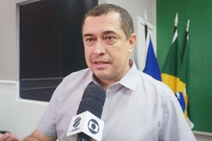 Bussiki rebate ofensa de Emanuel Pinheiro e expõe rombo bilionário na Prefeitura