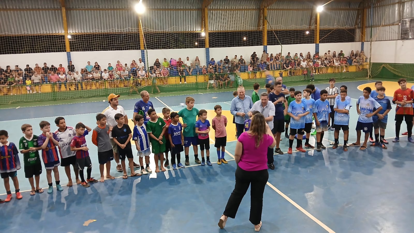 ITANHANGÁ-MT: Noite Azul independente é campeão no veterano e no força Livre, nos jogos festivos em comemoração ao aniversario de Itanhangá-MT