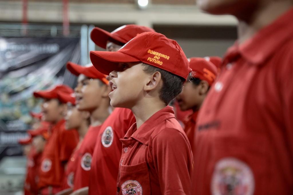 Corpo de Bombeiros oferece vagas para projetos sociais na região metropolitana de Cuiabá