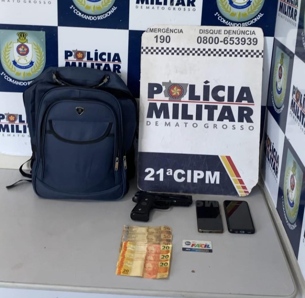 Dois são presos por roubo com simulacro de arma de fogo em loja no centro de Cuiabá