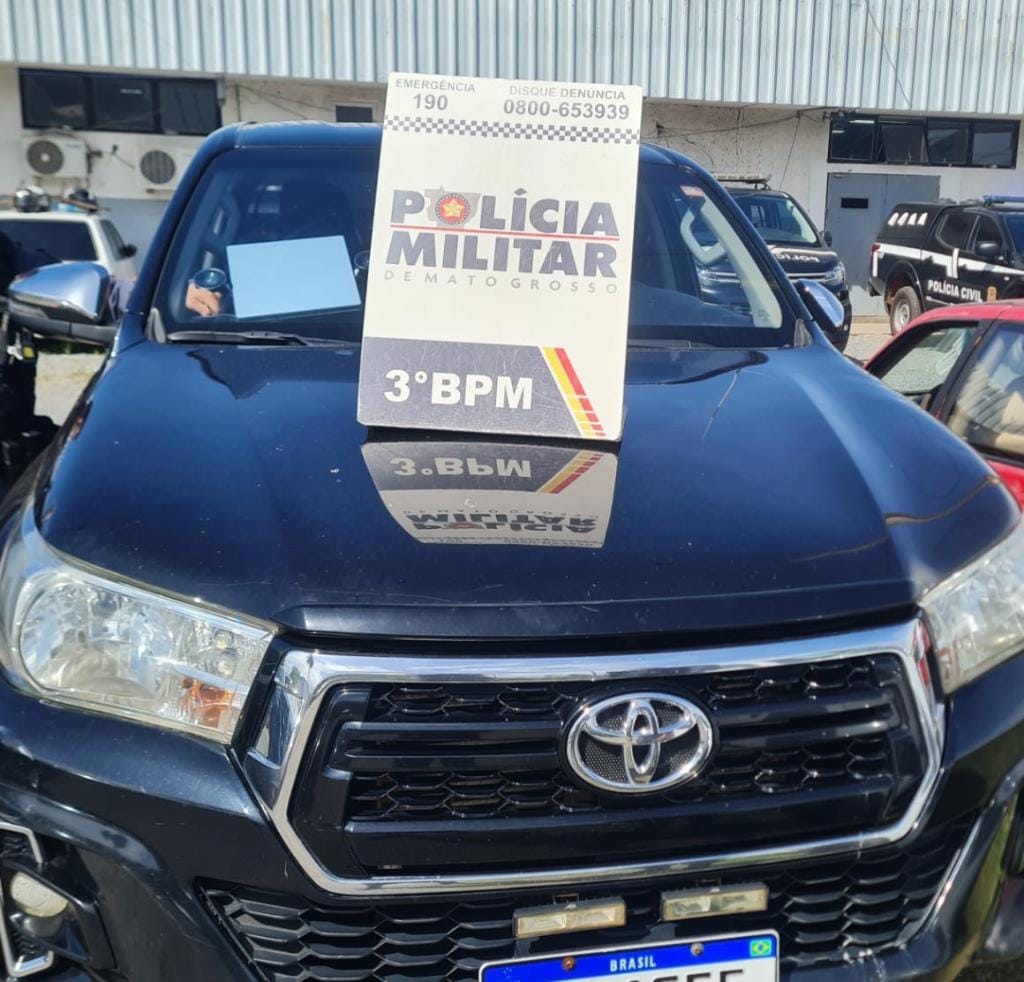 Hilux roubada em Sinop é recuperada em Cuiabá e mulheres são presas por receptação