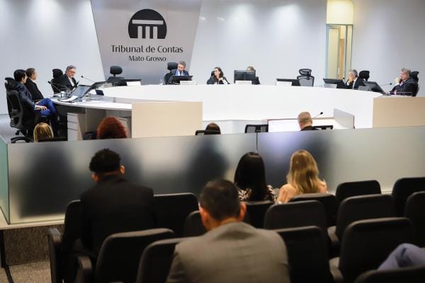 TCE aponta que 47% dos municípios de MT não prestaram contas do Fundeb e alerta sobre sanções