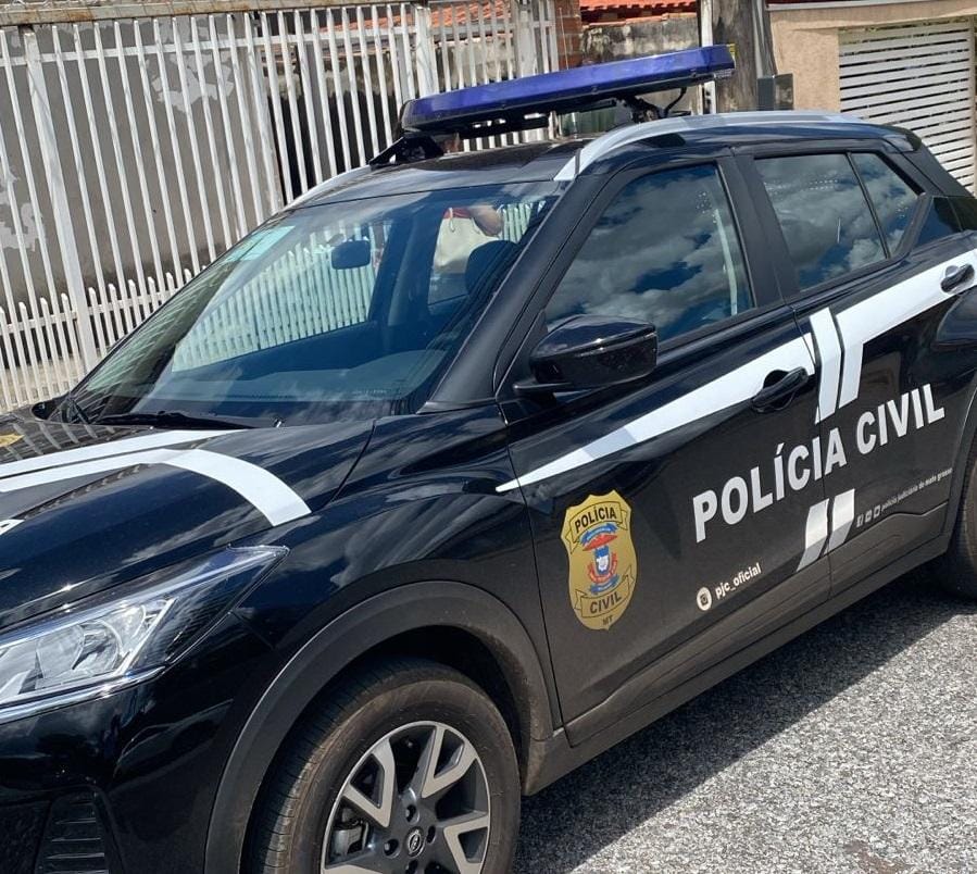 Vendedor que convencia idosos a contrair empréstimos para comprar colchões é preso com R$ 18 mil das vítimas