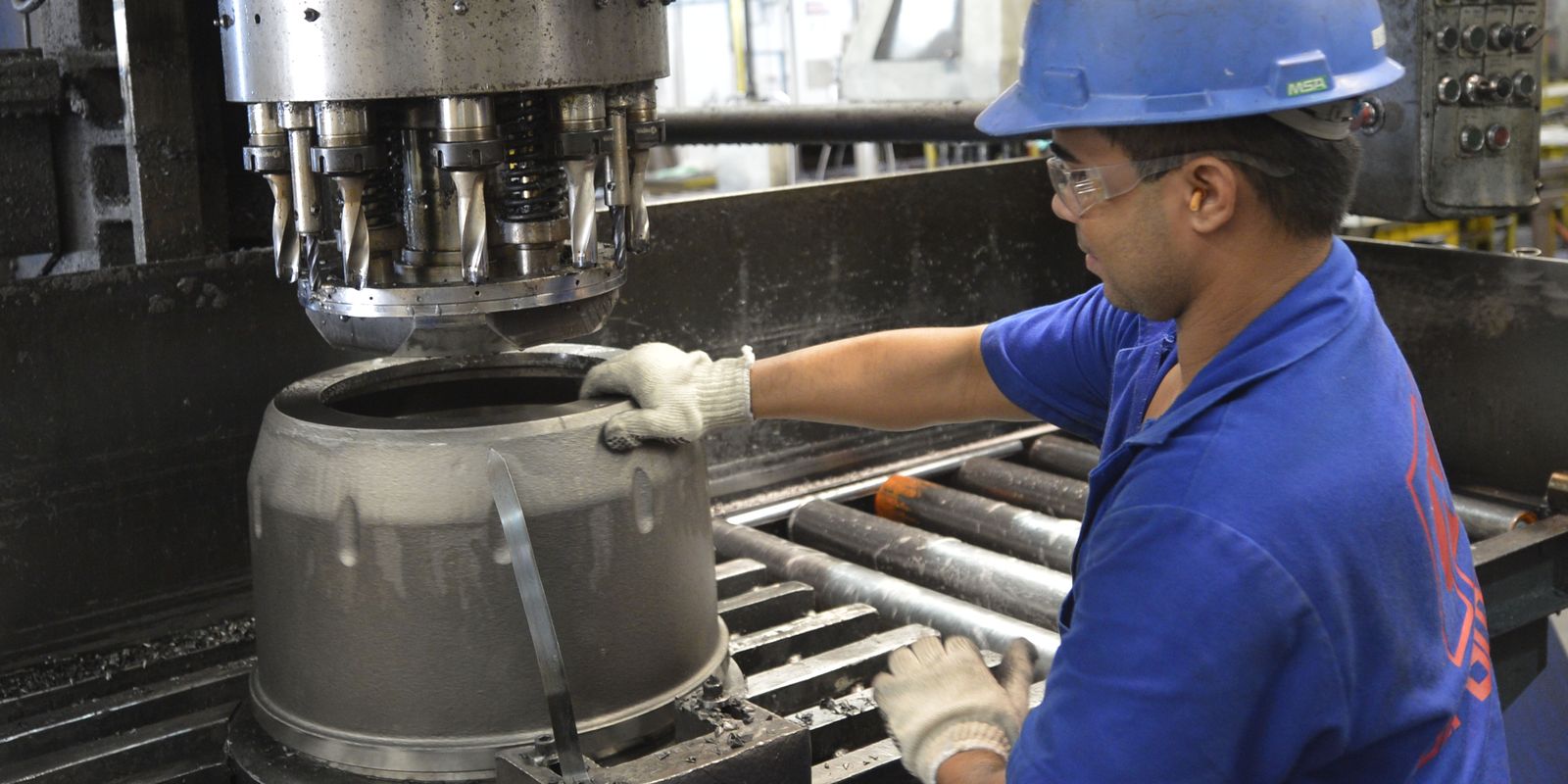 Vendas da indústria de máquinas sobem 15% no primeiro trimestre