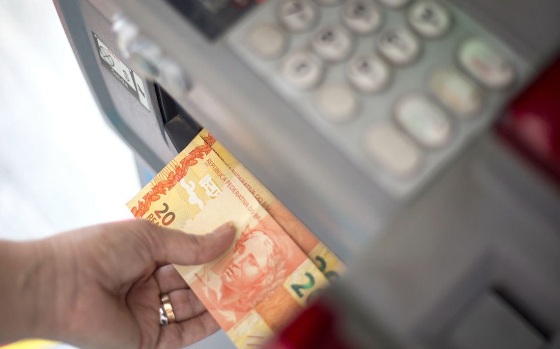 Caixa libera abono salarial para nascidos em maio e junho; veja calendário
