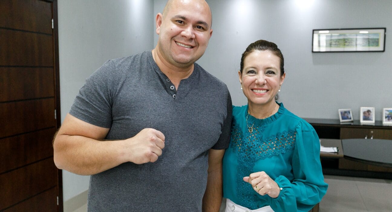 Abilio, Flávia Moretti e Cláudio Ferreira podem ficar até uma década como prefeitos