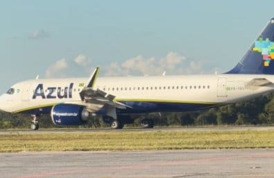 Avião faz pouso de emergência com suspeita de vazamento de fluido hidráulico; veja vídeo