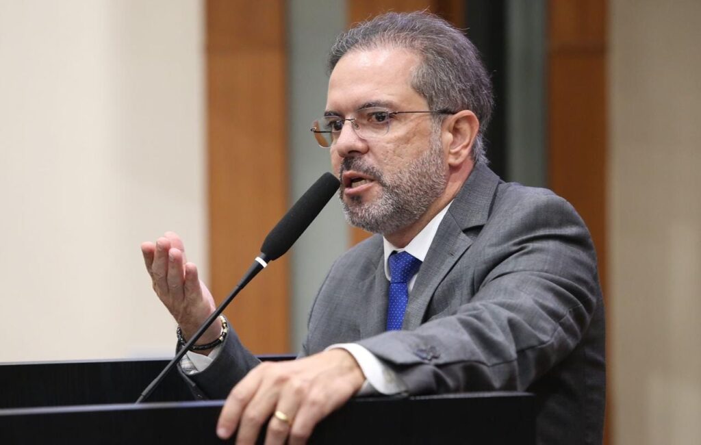 Deputado aposta em bom desempenho da Federação e prevê eleição de cinco estaduais e três federais