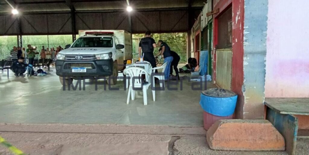 Dois adolescentes são executados a tiros dentro de rodoviária em Mato Grosso