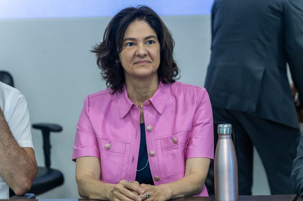 Esposa de megaprodutor do agro deixa Secretaria de Saúde em MT após cinco meses