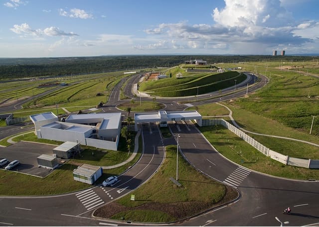 Justiça condena Ginco a pagar R$ 310 mil a comprador de lote em condomínio de luxo em Cuiabá
