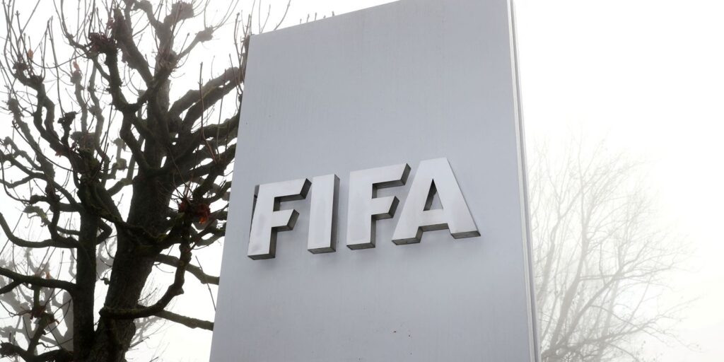 Novo Código Disciplinar da Fifa endure punições em casos de racismo