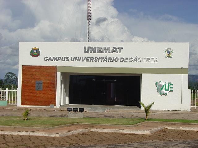 Unemat abre processo seletivo de bolsistas para contratação de professor formador