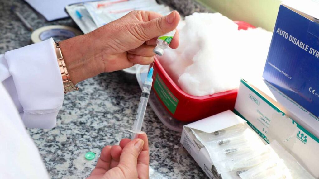 Várzea Grande registra seis mortes causadas por gripe e alerta para baixa procura pela vacinação