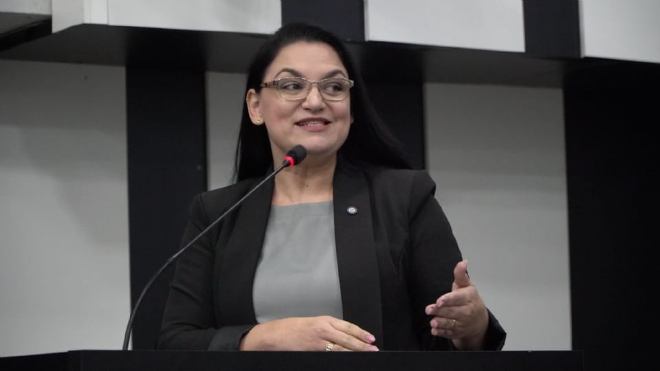 Vereadora denuncia intimidação de ‘líder comunitário’ a assessoras durante visita ao CPA