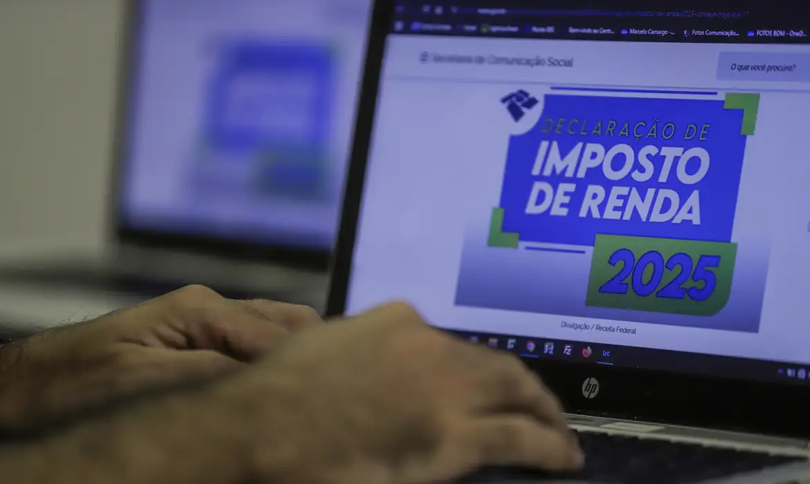 A uma semana do fim do prazo, um terço dos brasileiros não declarou IR