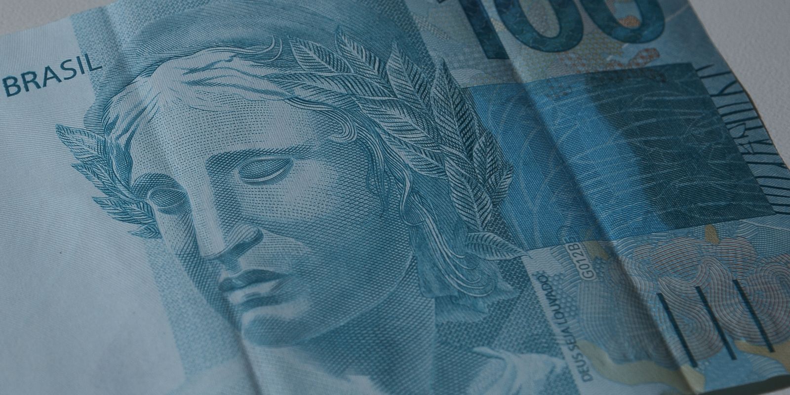 Governo congela R$ 31,3 bi do Orçamento de 2025