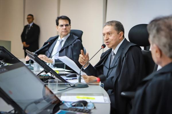 Comissões avançam sobre entraves administrativos e na melhoria de políticas públicas