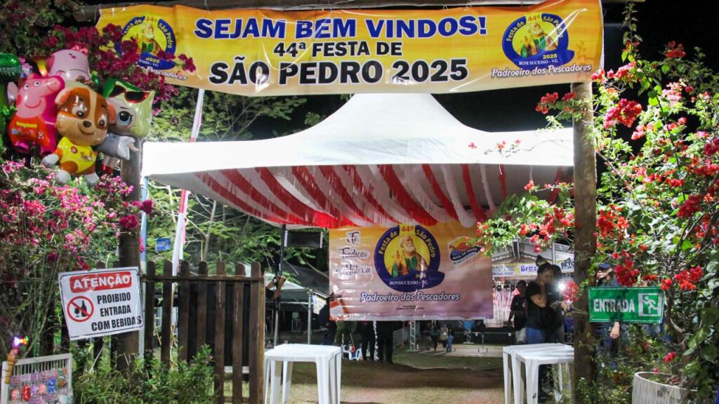 Festa ganha novo formato e une católicos e evangélicos na celebração da fé e da tradição