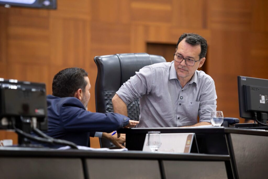 Lúdio diz ter apoio até da base governista e deve apresentar pedido para abertura de CPI esta semana
