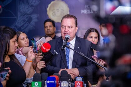 Max Russi descarta candidatura ao governo em 2026 e garante foco na Mesa Diretora da Assembleia