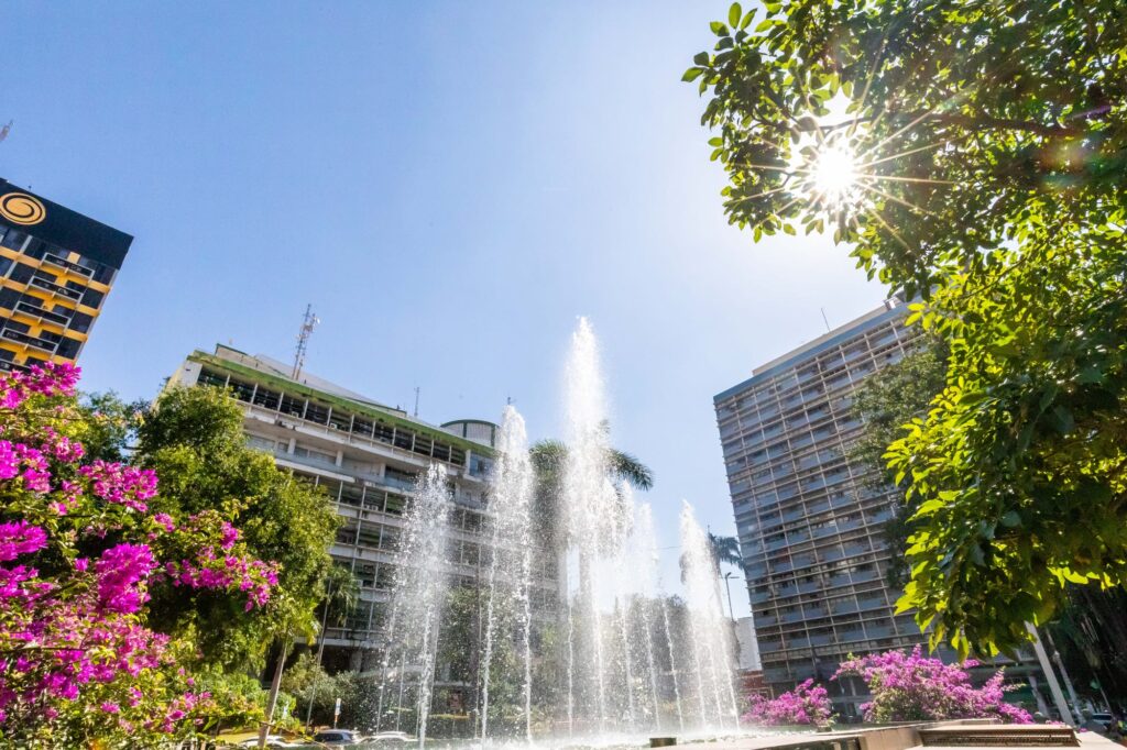 Prefeitura de Cuiabá paga salário dos servidores e movimenta R$ 81 milhões