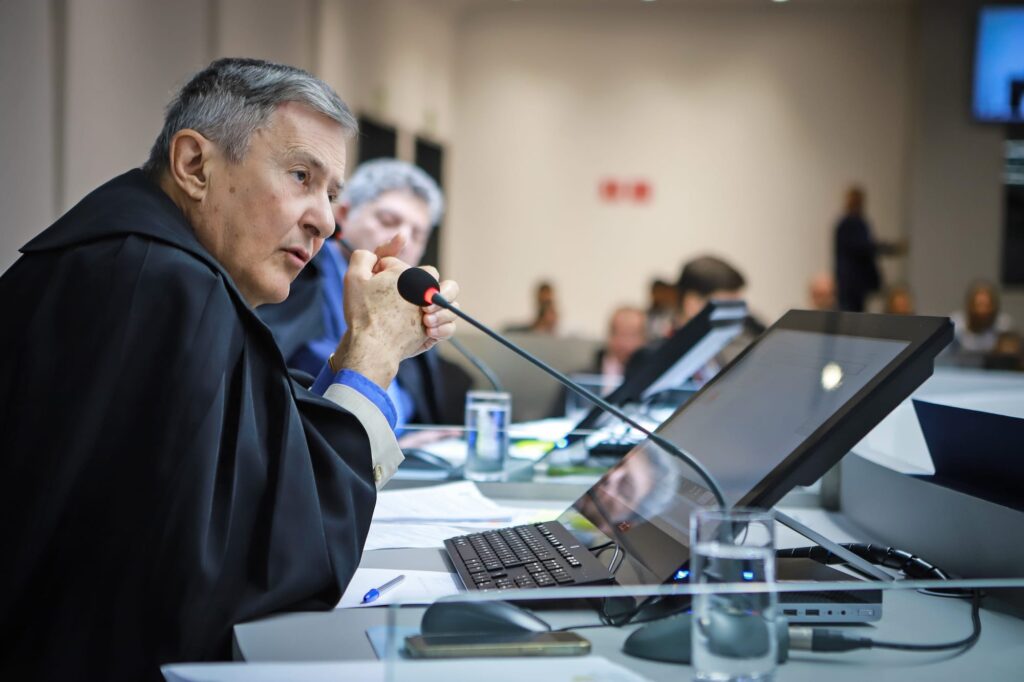 TCE determina devolução de R$ 318 mil por falhas em obra de iluminação pública em MT