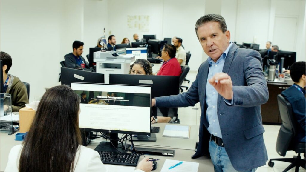 TCE recebe 23 mil contratos após lançamento de plataforma digital; dívida passa de R$ 12 bilhões