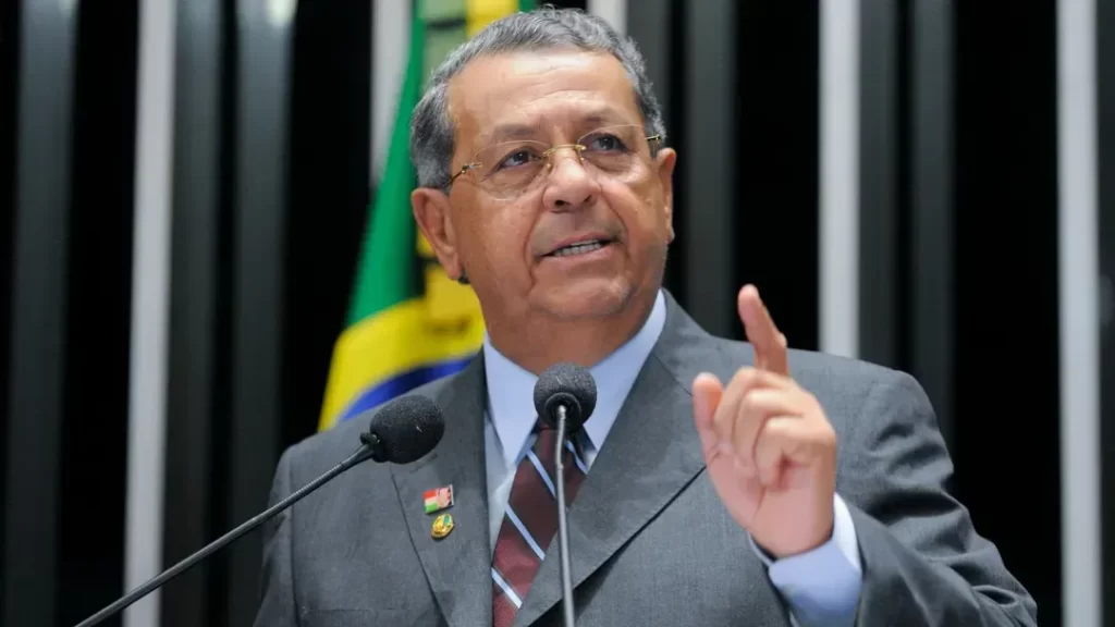 "ninguém vai passar por cima de Jayme Campos"