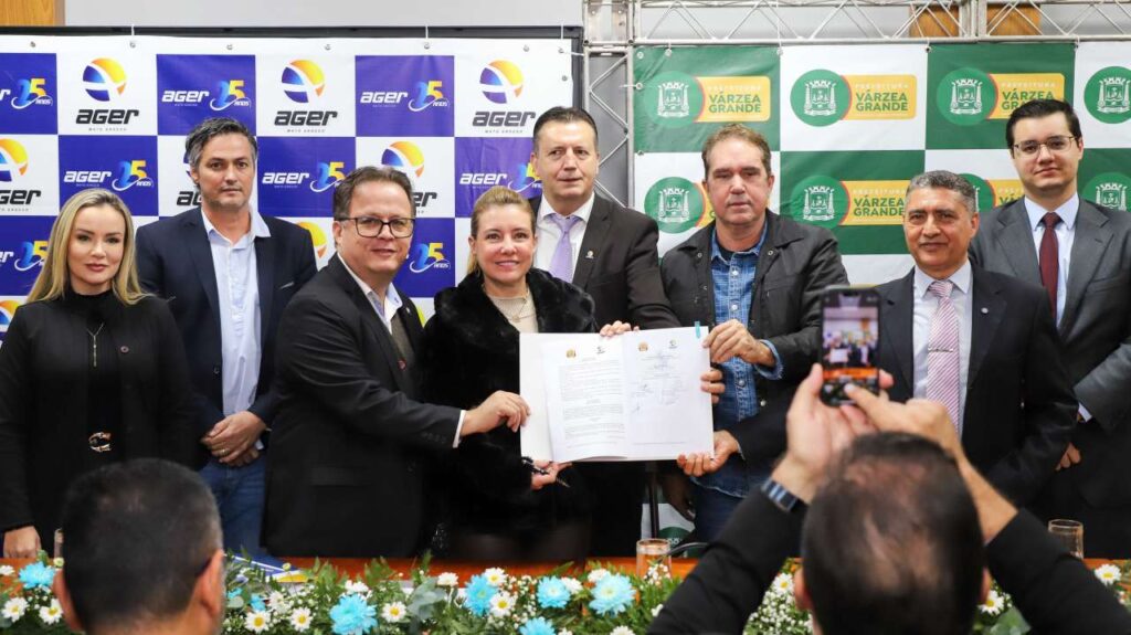 Ager assume regulação dos serviços de água e esgoto de Várzea Grande