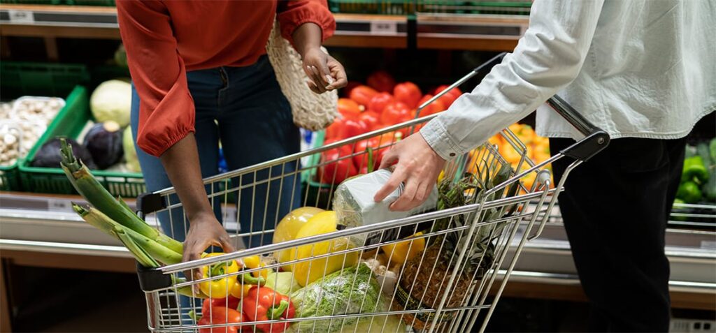 Cesta básica volta a subir em Cuiabá no início de julho, aponta pesquisa