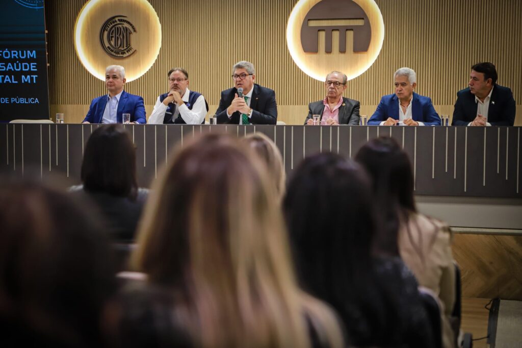 Conselheiro diz que notificará municípios que estão fora do programa de Saúde Digital