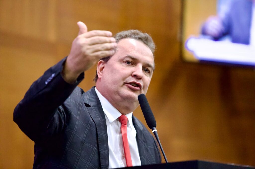 Depois de 10 anos de cobranças, Max Russi conquista avanço histórico para segurança na BR-163/364