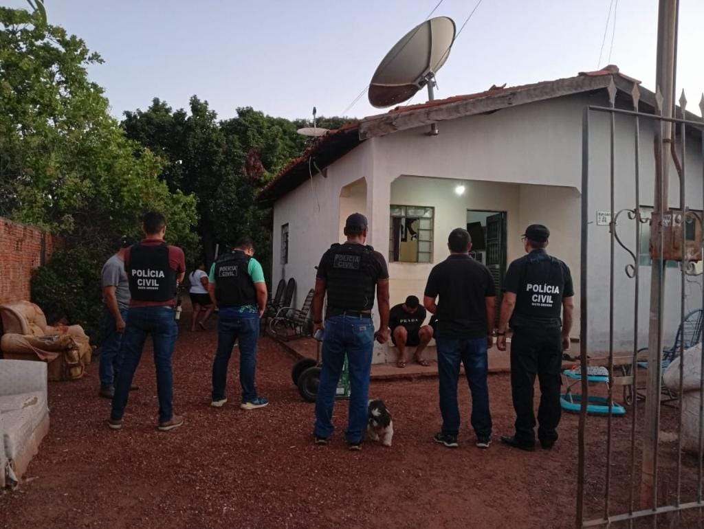 Dois são presos pela PC por golpe de R$ 150 mil em distribuidora de bebidas em Várzea Grande