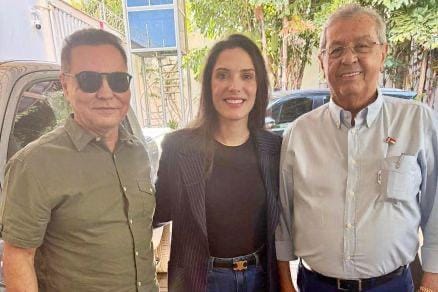 Jayme e Janaina selam pacto de não agressão e discutem possível aliança