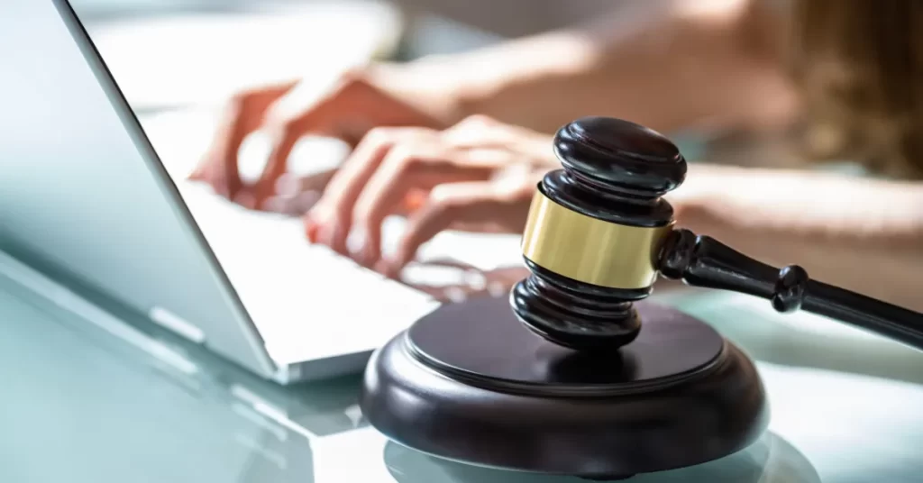 Justiça nega ação de morador de MT para ser indenizado pela Apple por notebook “vintage”