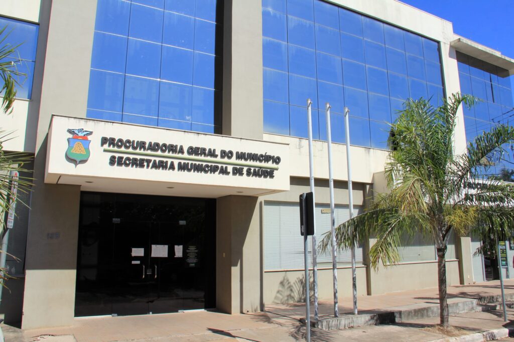 MPE aciona empresa e ex-servidora da Saúde de Cuiabá e pede bloqueio de R$ 10,6 milhões