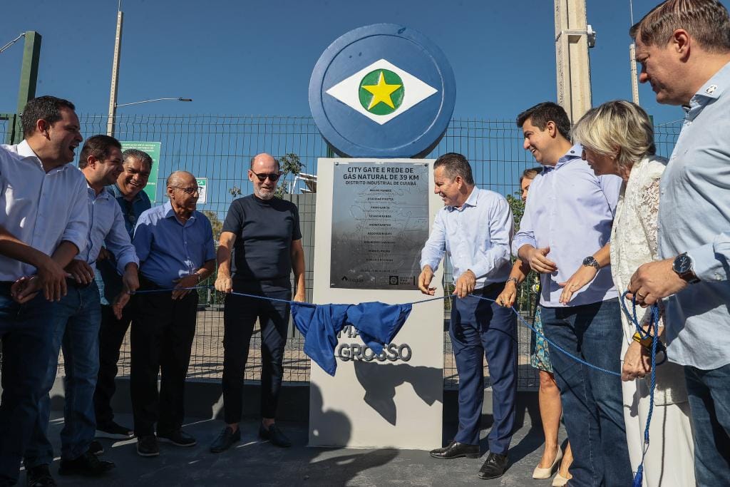 Mato Grosso inaugura gasoduto de R$ 40 milhões no Distrito Industrial de Cuiabá