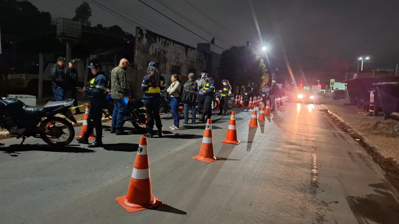 Operação prende dois condutores por embriaguez e remove 43 motos em VG
